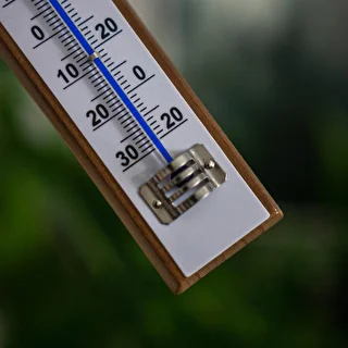 Istabas termometrs ar baltu skalu (-30°C līdz +50°C) 20 cm – photo 4