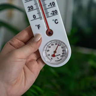 Universāls balts termometrs ar higrometru (-20 °C līdz +50 °C) 25 cm – photo 4