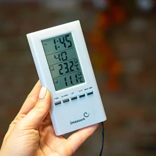 Laikapstacija – elektroniska, ar zondi, balta – photo 9