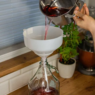Plastmasas piltuve fi20cm – photo 4