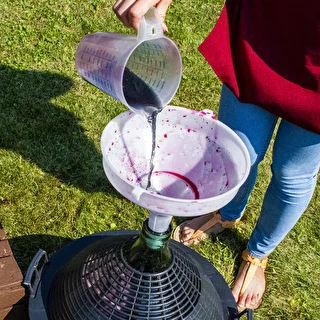 Plastmasas piltuve Ø 30 cm – photo 4