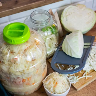 Neplīstoša, daudzfunkcionāla burka skābēšanai + knaibles, 5 L – photo 10