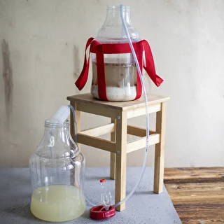 Demižons vīnam, viegls, nesaplīstošs, ar nesšanas siksnām, 10 l – photo 16