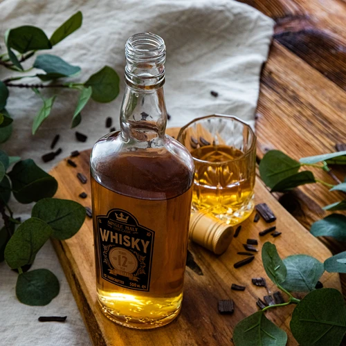 500 ml pudele ar skrūvējamu vāciņu un divkrāsu apdruku Whisky - 4 gab. - 11