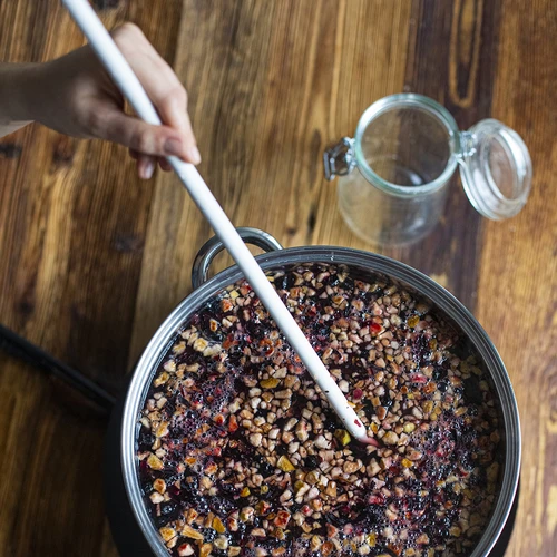 Balta plastmasas karote 70 cm - 4