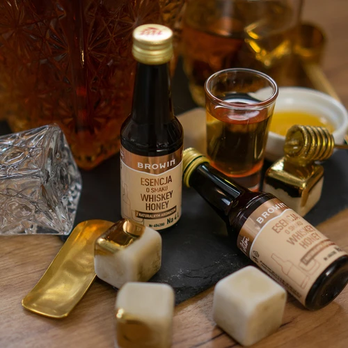 Esence ar Whiskey Honey garšu uz 4 L - 40 ml - 9