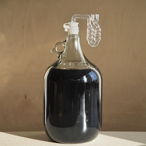 Korķis damadžānai fi 26/28 mm ar noslēgumu - 6