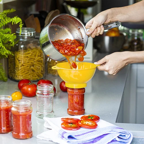 Piltuve burkām/ damadžoniem 160/40 mm - 5