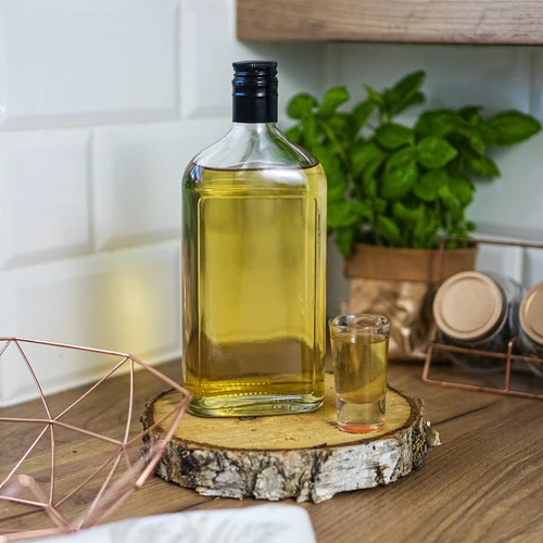 Plakanā pudele 500 ml ar skrūvējamu vāciņu, 6 gab. - 14