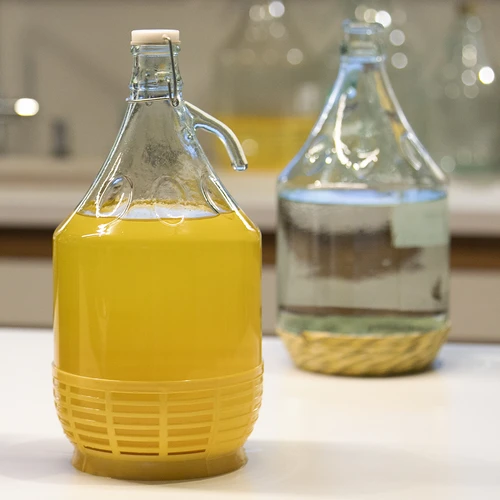 Plastmasas grozs Dam 5L damadžonam, dzeltens - 6