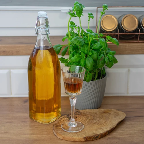 Pudele 1 l ar hermētisku aizdari - kvadrātveida - 3