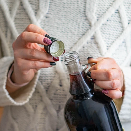 Pudele Gallone 1L pītā apvalkā, ar skrūvējamu vāciņu - 7