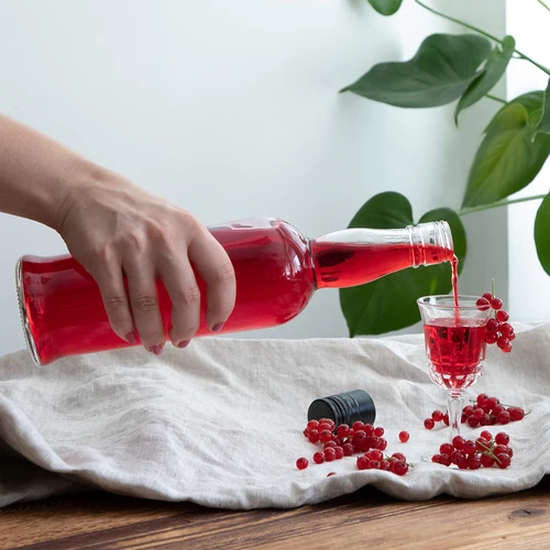 Kapteiņa pudele 700 ml ar skrūvējamu vāciņu, 1 gab. - 6