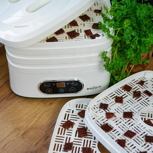 Sēņu, augļu, dārzeņu un garšaugu žāvētājs ar temperatūras regulēšanu, 240 W, balts - 22