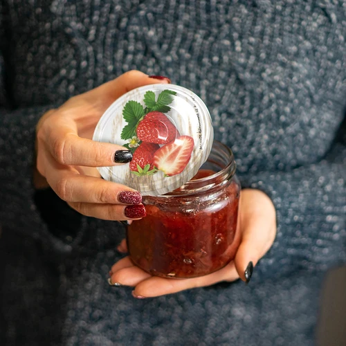 Skrūvējams vāciņš fi 82/6 augļi 3 - 10 gab. - 4