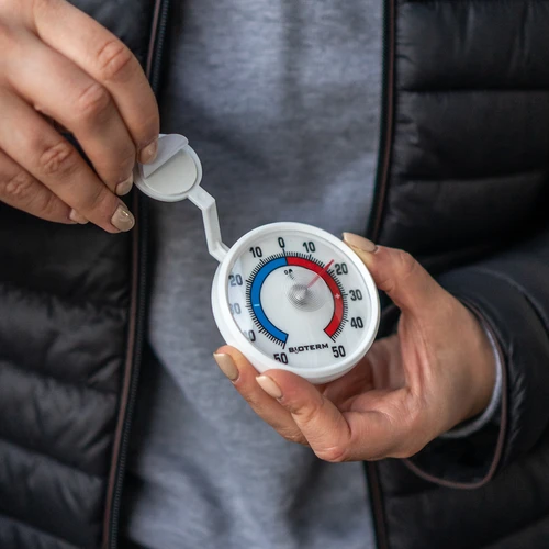 Universāls pašlīmējošs termometrs (no -50°C līdz +50°C) Ø 7,2 cm - 4