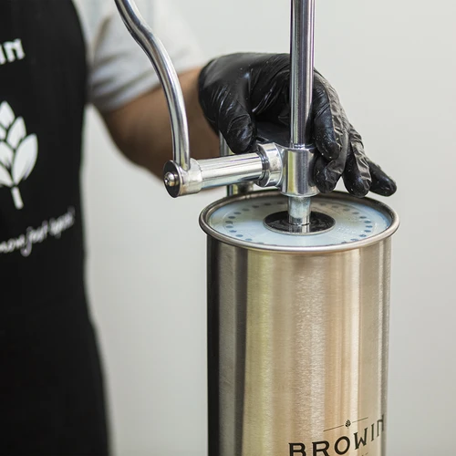 Vertikālais desu pildītājs 4 kg - 12