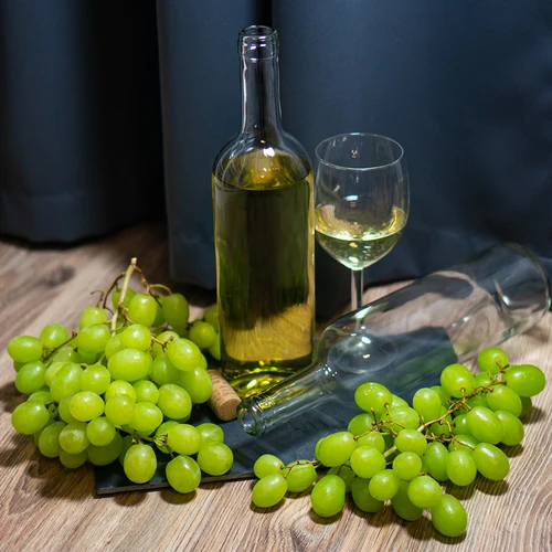 Vīna pudele 750 ml, caurspīdīga, iepakojumā 8 gab. - 4