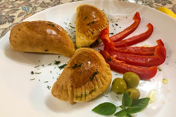 Krāsnī cepti pelmeņi ar spinātiem