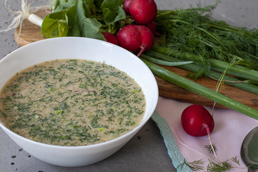 Browin Przepiśnik - Okroška - aukstā zupa uz maizes kvaasa