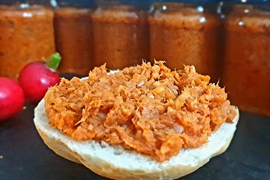 Browin Przepiśnik - Paprikas smērējums no makreles