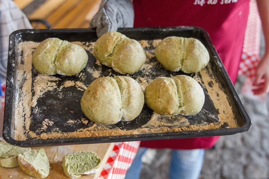 Browin Przepiśnik - Spinātu maize / maizītes